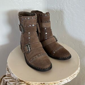 Sam Edelman brown suede boots with gun metal stud details and buckles. Size 8.5